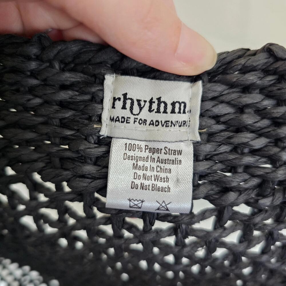 Rhythm Bungalow Beach Bag - Picture 3 of 8